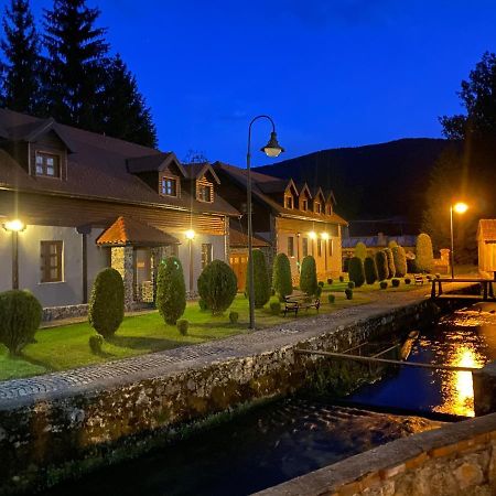 Hotel Gacka Otočac Exterior foto