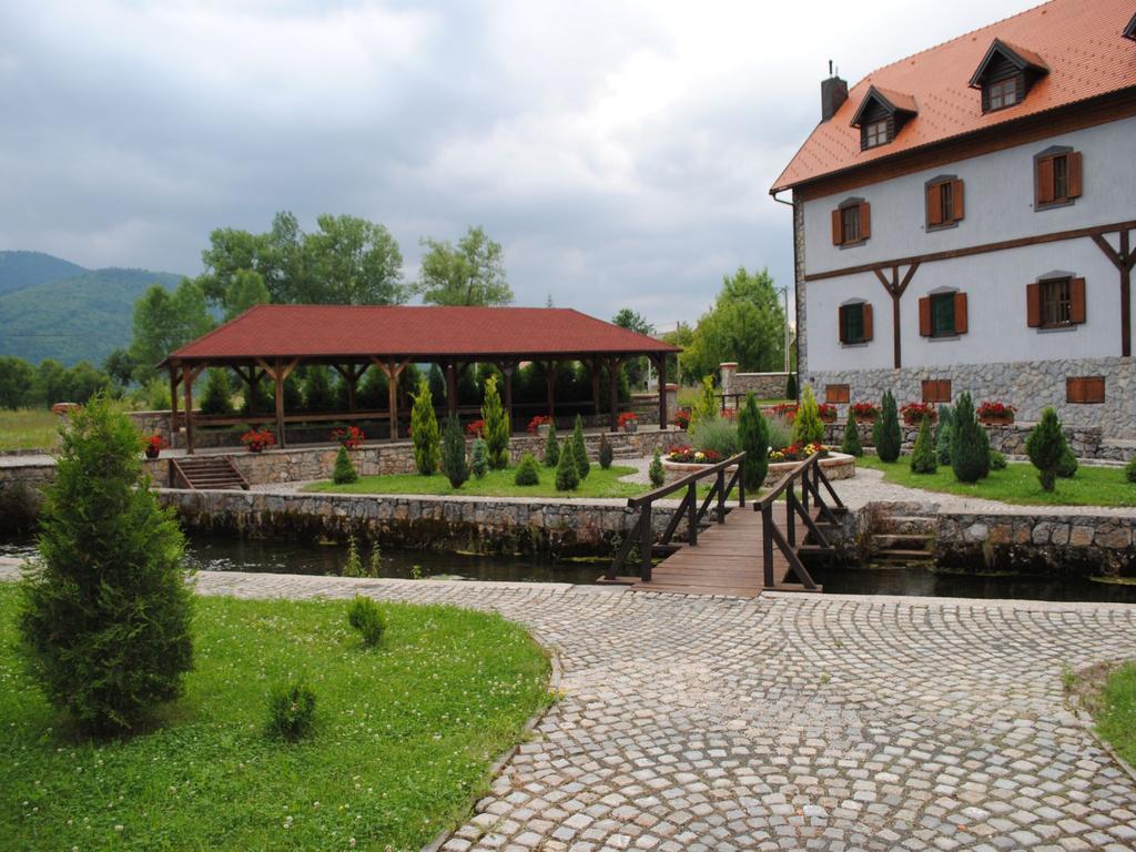 Hotel Gacka Otočac Exterior foto