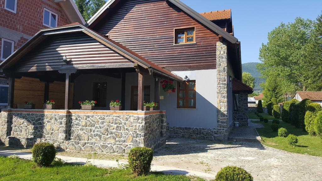 Hotel Gacka Otočac Exterior foto